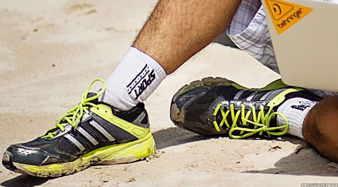 SUPER TRAVEL SHOES: I WENT THROUGH 35 COUNTRIES IN IT