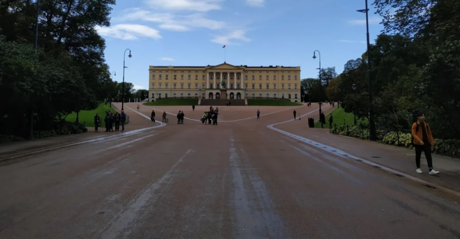 Scandinavia, the Baltics and more: ten countries in two weeks for an average salary